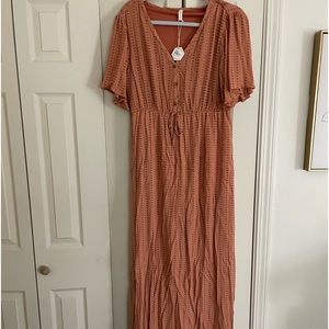 NWT MATERNITY MAXI DRESS